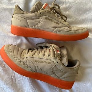 NEVER WORN & super RARE Reebok tan/orange Club Cs